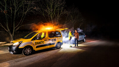 Besart ist Pannenfahrer und hilft Menschen in Notsituationen auf der Straße.