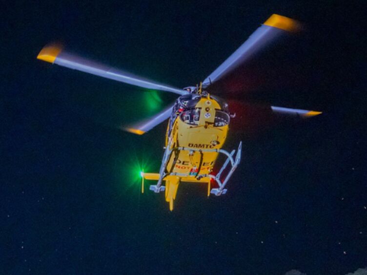 Flugrettung bei Nacht Flugrettung bei Nacht