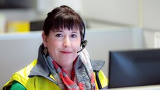 ...sowie Call-Takerin Susanne Fröschl ...sowie Call-Takerin Susanne Fröschl
