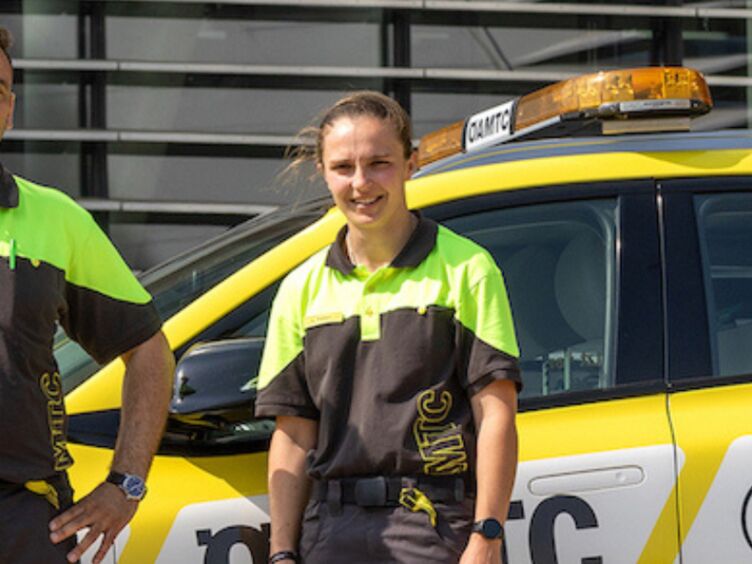 Leonie Road Patrol