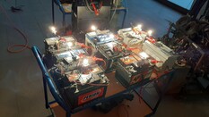 Viele Batterien wurden in der Entwicklungsphase geprüft Viele Batterien wurden in der Entwicklungsphase geprüft