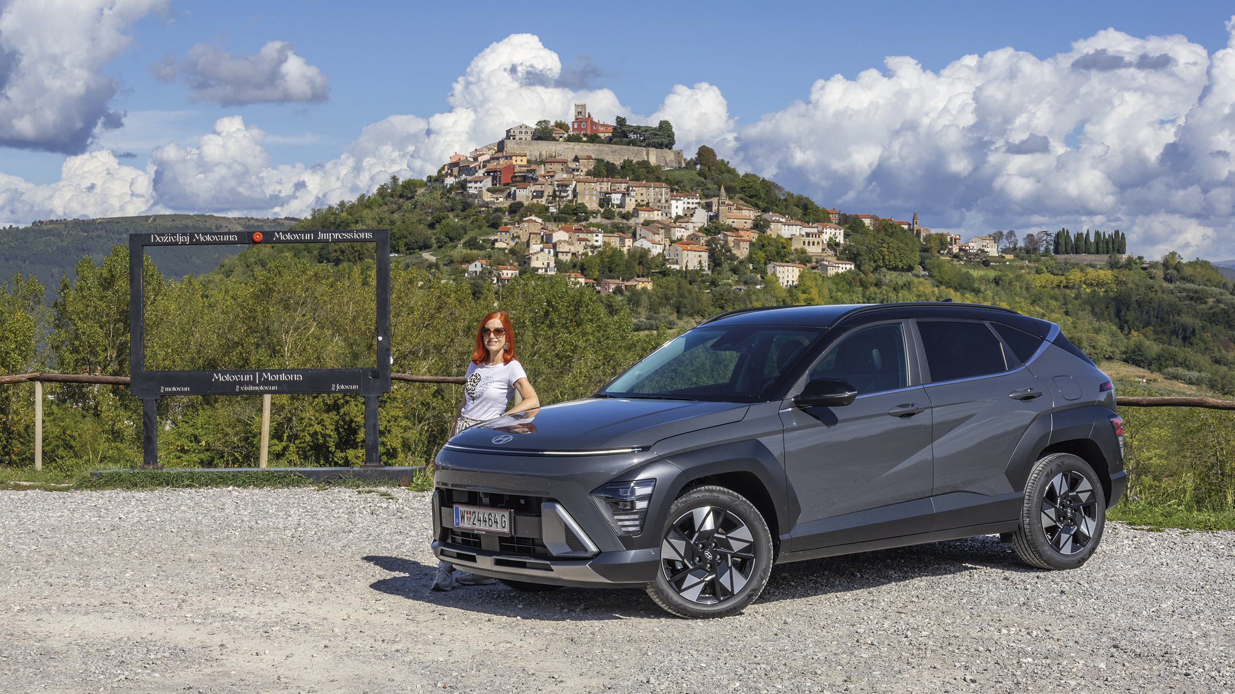 Hyundai Kona in grau 