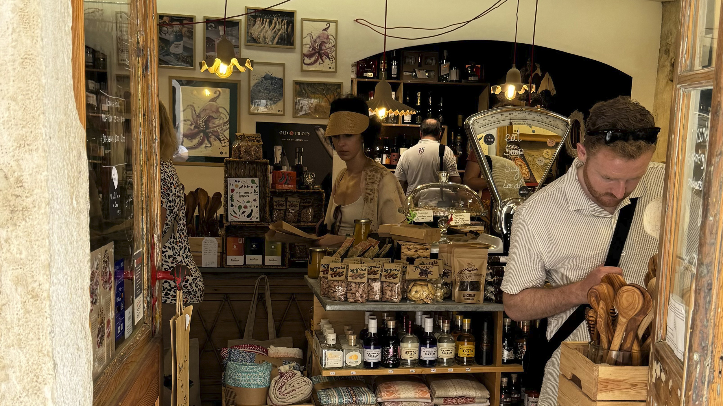 Souvenirgeschäft auf der Insel Hvar.