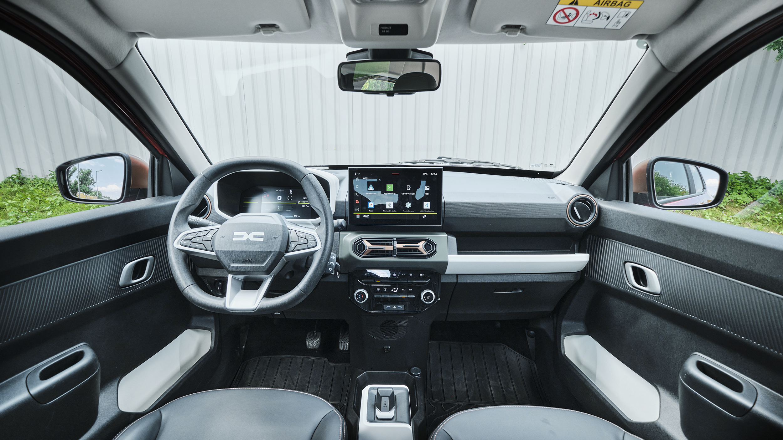 Dacia Spring Seitenansicht