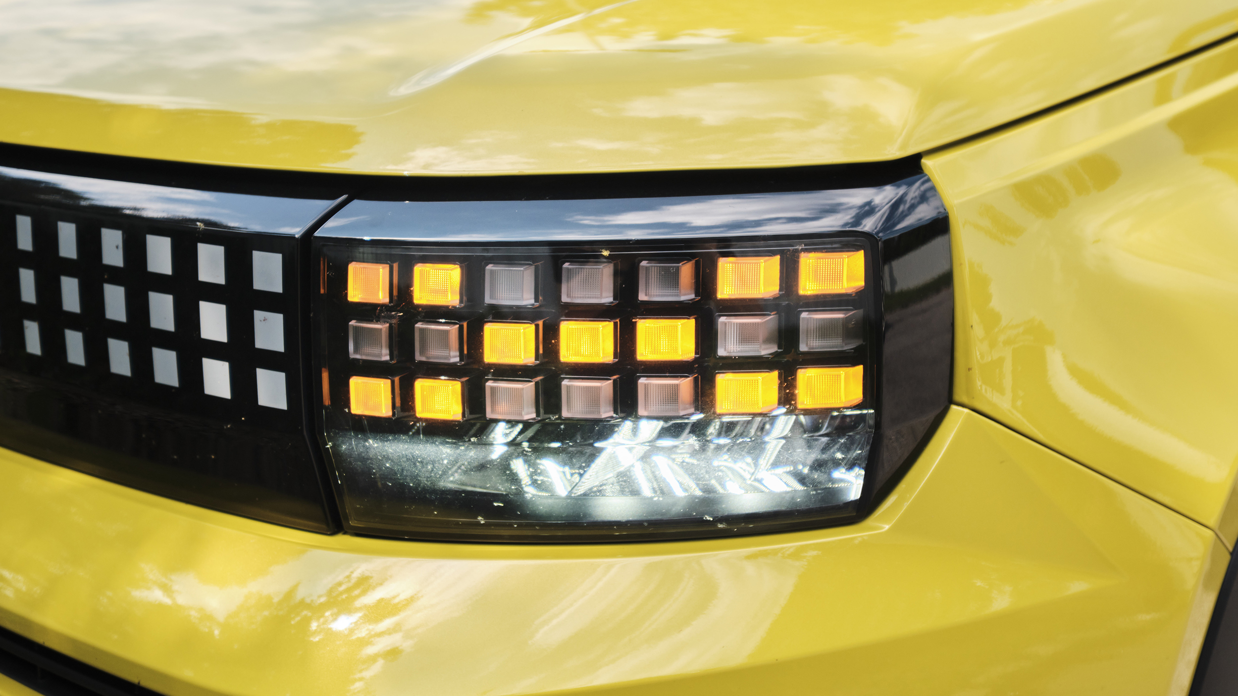 Fiat Grande Panda Frontscheinwerfer