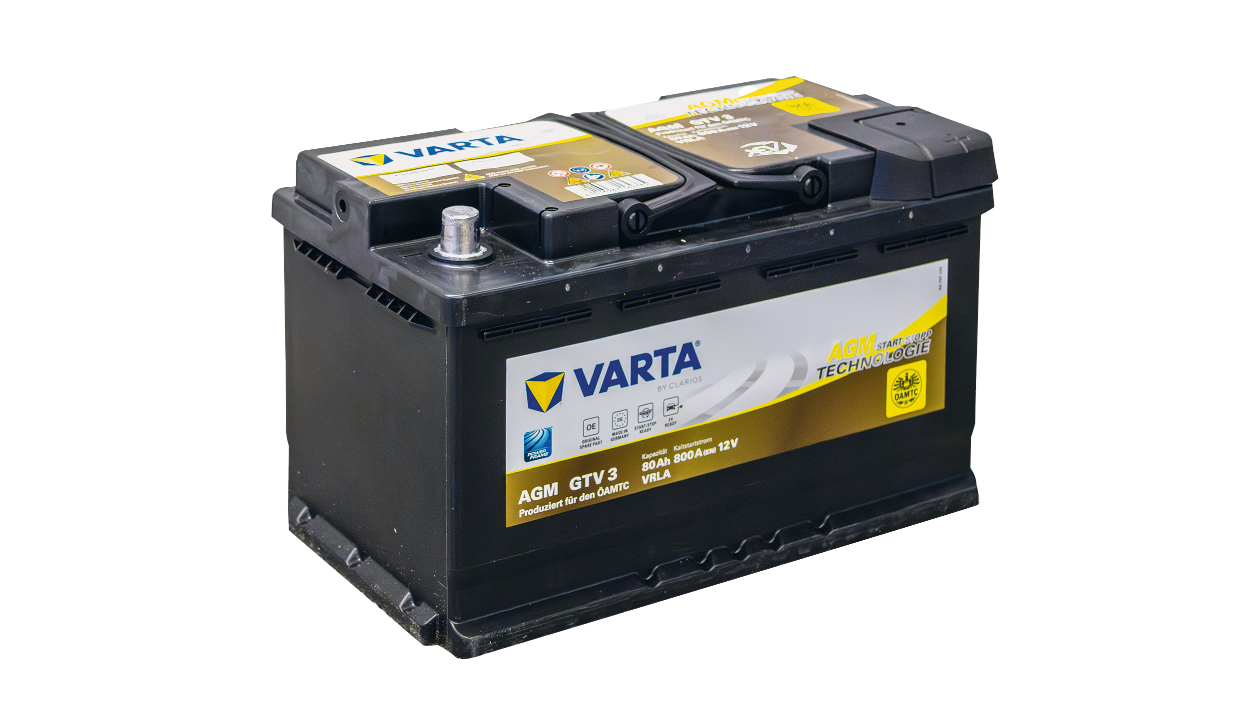 Eine Starterbatterie mit ÖAMTC-Branding