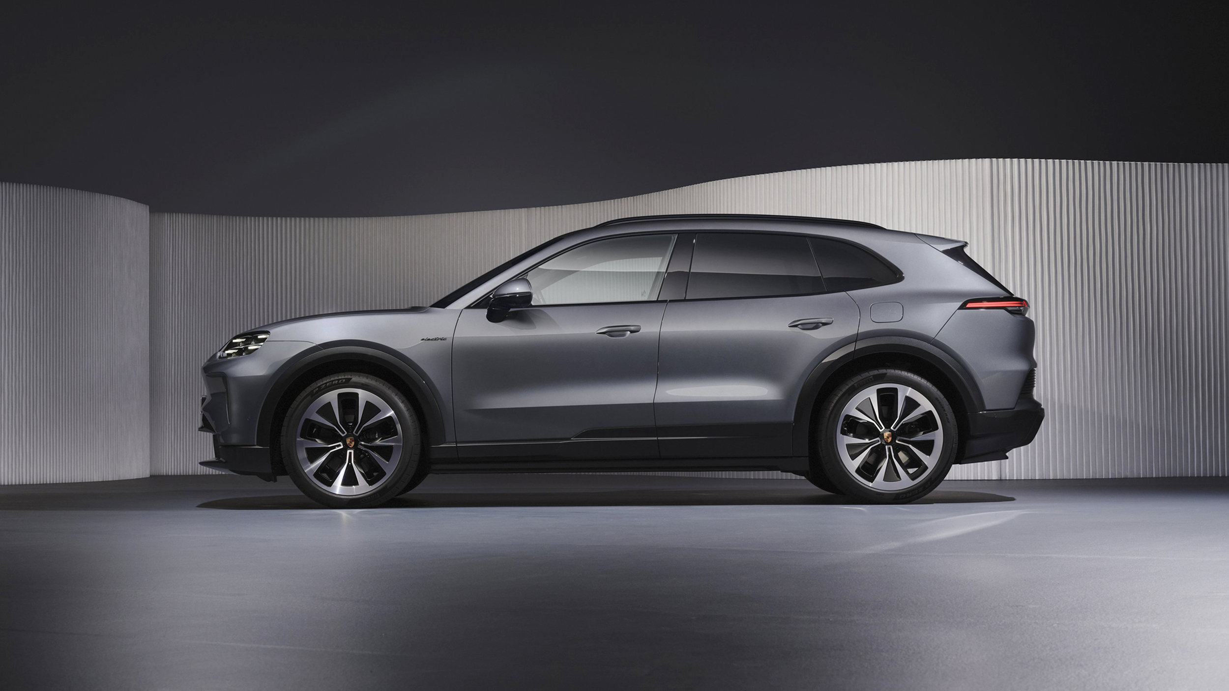 Porsche Cayenne Electric