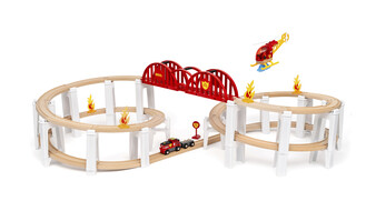 Produktfoto: Eisenbahn Set aus Holz mit spiralförmigem Gleisaufbau.