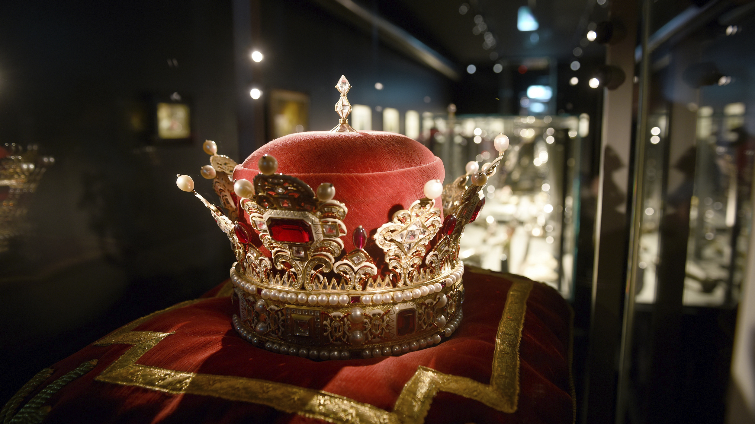 Der Fürstenhut in der Schatzkammer.