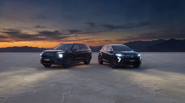 Mitsubishi ASX und Outlander Black Edition mit glänzend schwarzen Akzenten.