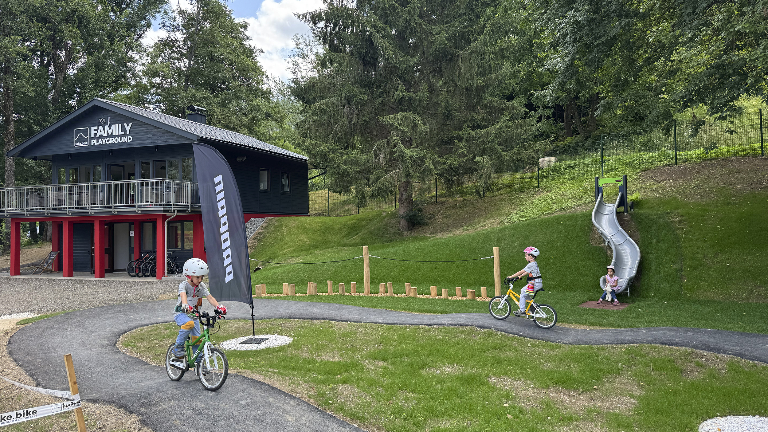 Ein Bike-Funpark für Kinder und Erwachsene.