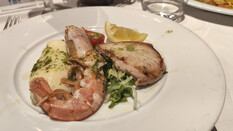 Fischgericht auf der MSC World Europa.