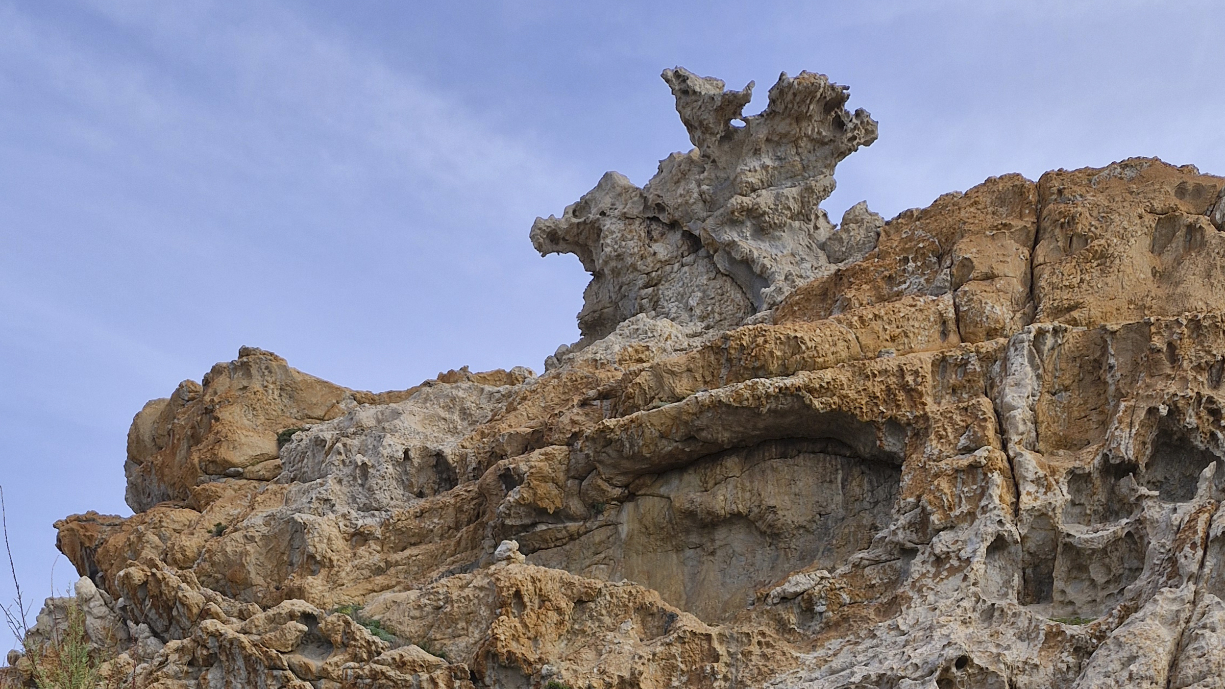 Drachen ähnlicher Stein im Nationalpark Cap de Creus, der Dali inspirierte.