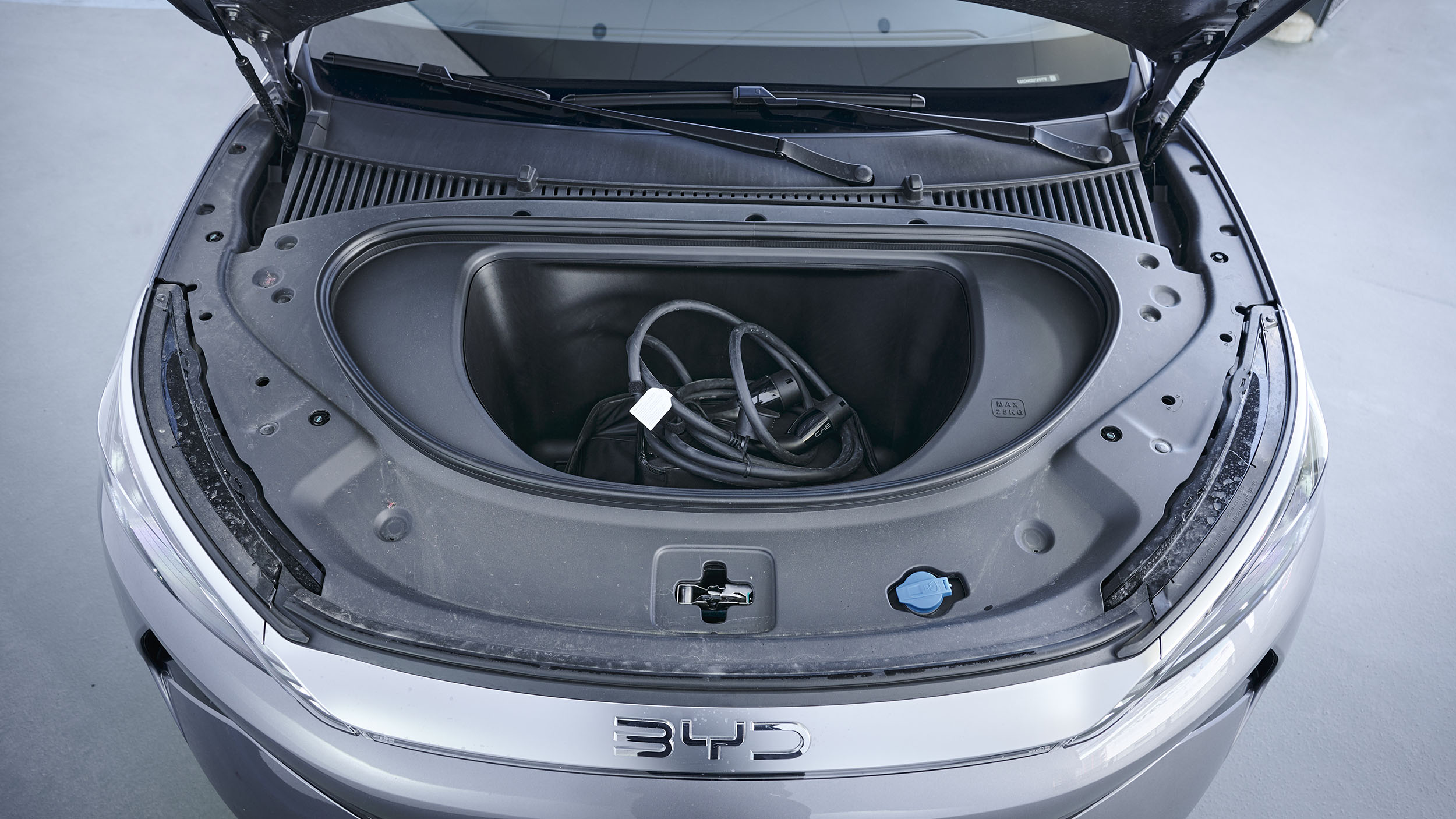 BYD Atto 3 Evo: Frunk, der kleine Stauraum unter der Motorhaube