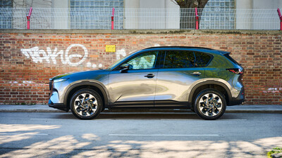 Seitenansicht des Mazda CX-5 2026
