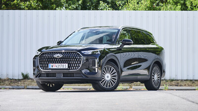Chery Tiggo 9 schwarz
