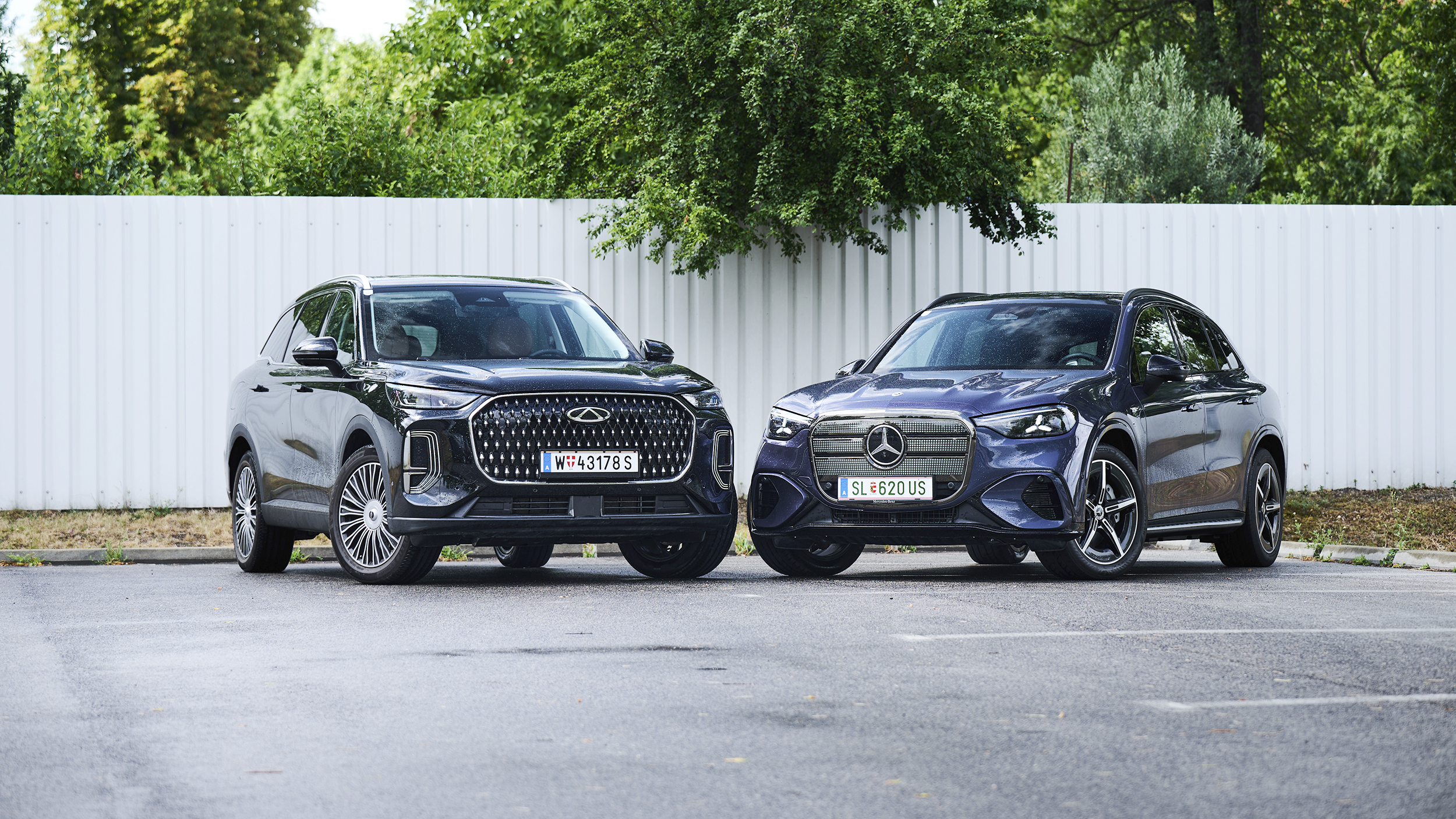 Chery Tiggo 9 und Mercedes-Benz GLC 400 EQ