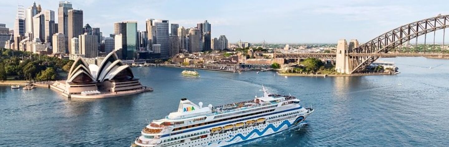 AIDA vor Sydney Aida Cuises