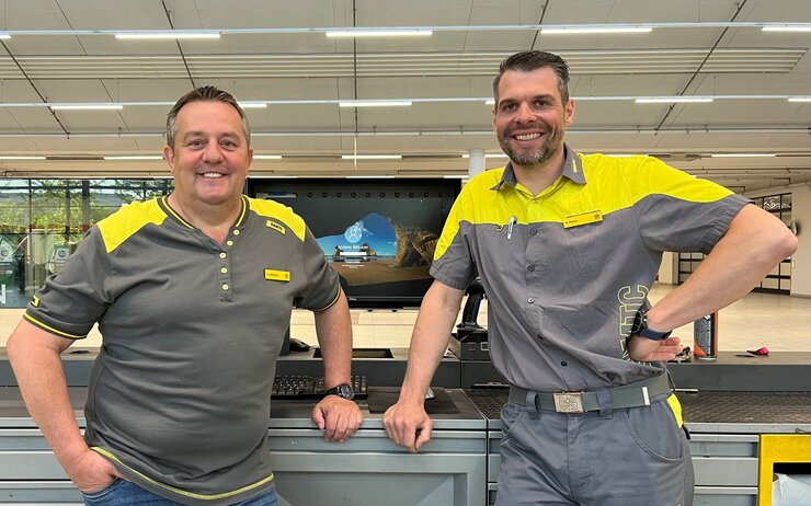 Führungswechsel am ÖAMTC Stützpunkt Linz Andreas Schwarzbauer (li) und sein Nachfolger Michael Macher (re)