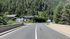 Fahrbahn Kajetansbrücke auf der Reschenstraße