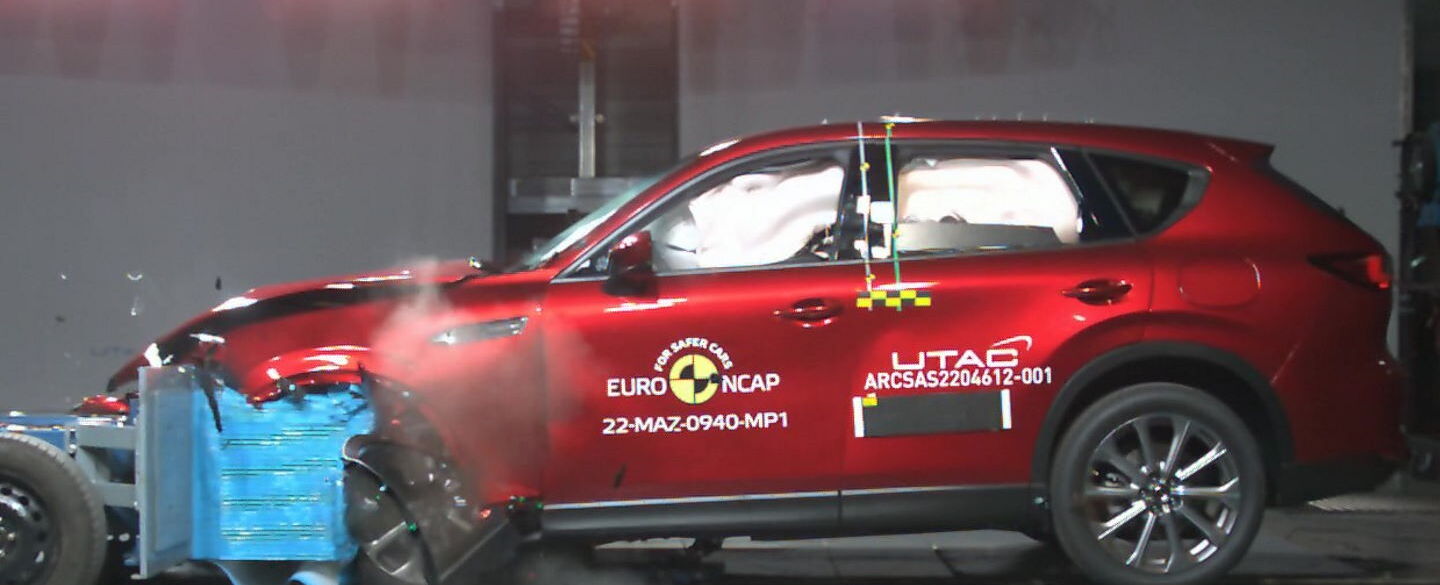 Crashtest 202210 - Mazda