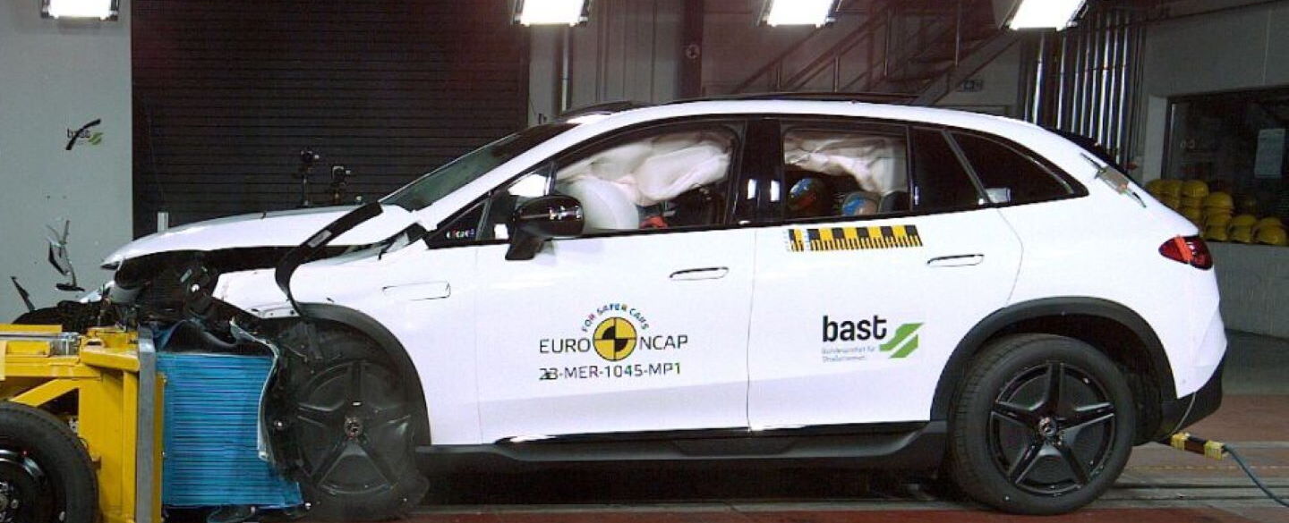 Crashtest 202312 - Mercedes EQE SUV