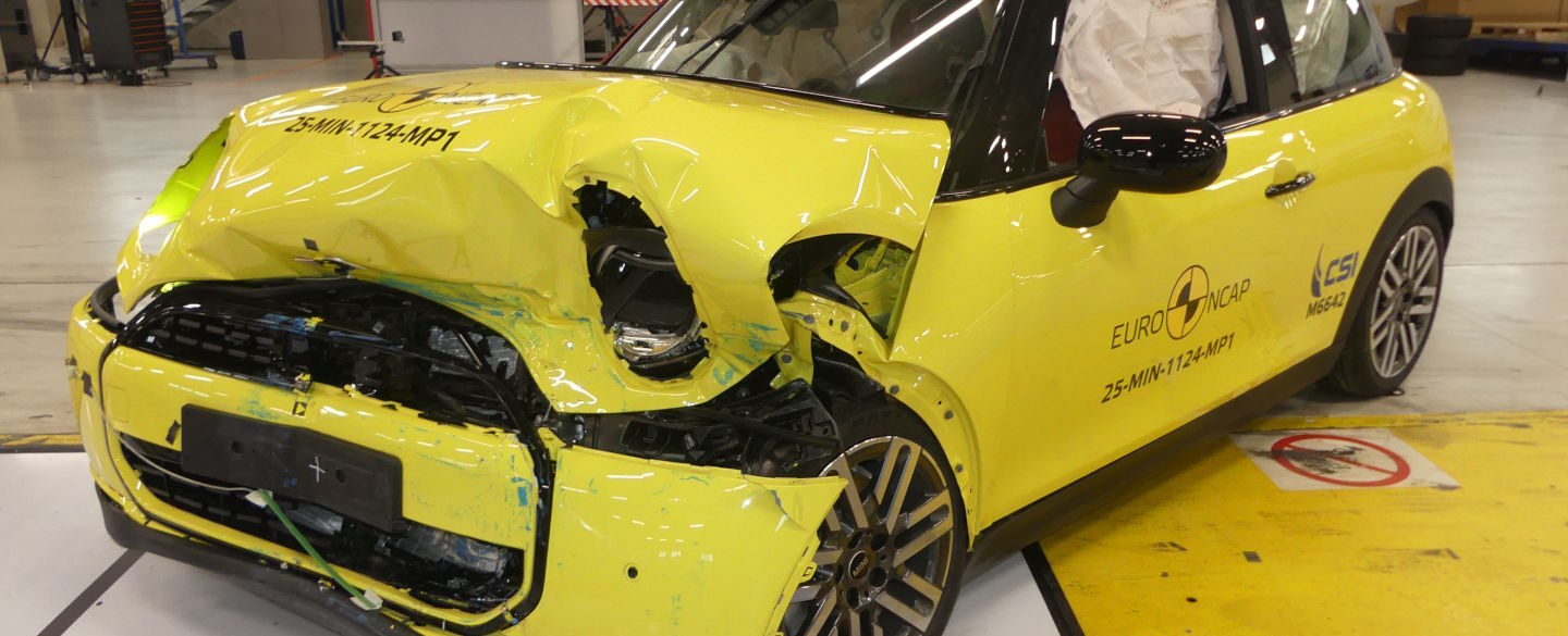 Crashtest 202509 - MINI Cooper