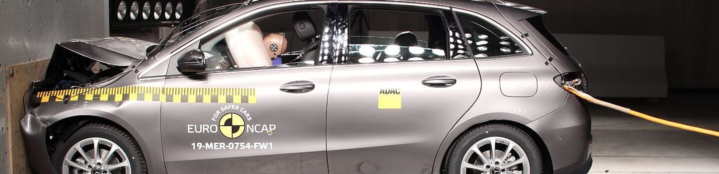 Auto in Crashtestsituation