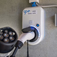 E-Auto mit Strom vom eigenen Dach laden