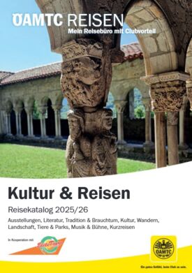 Zeigt einen historischen Arkadadengang