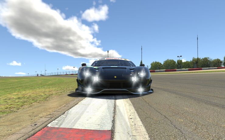 Simracing mit Ferrari SIM_Ferrari 3_1080p.png SRC