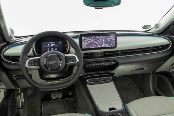 Fiat 600e LaPrima (ab 09/2023)