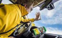 Frühjahrsputz fürs Auto_(c)_Heinz_Henninger 3.jpg Heinz Henninger