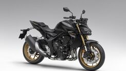Stehendes Motorrad.