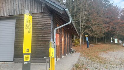 ÖAMTC Stützpunkt - Fahrrad-Station Aigen-Schlägl, Wanderparkplatz Pany-Haus