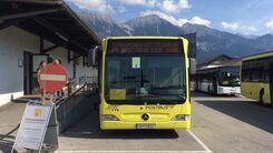 Bus mit Aufschrift Schienenersatzverkehr