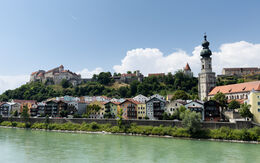 Blick auf Burghausen bei Tag