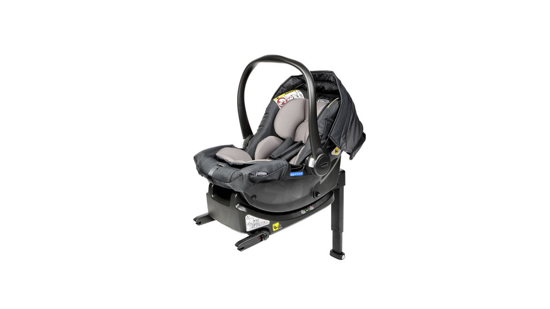 Graco Snugessentials + Isofamily iSize Base ÖAMTC