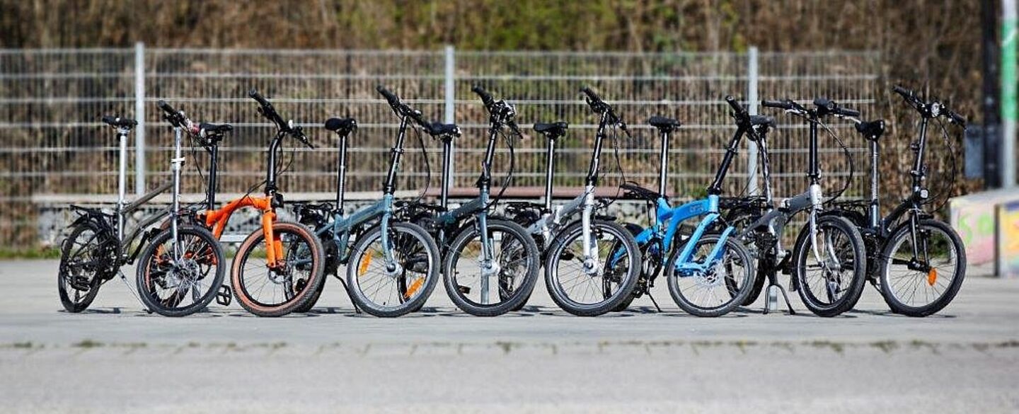 Klappräder im Test Die acht getesteten Klappräder präsentieren sich