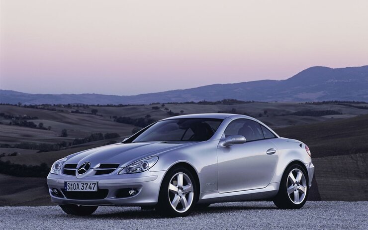 Mercedes SLK.jpg Mercedes SLK.jpg http://media.daimler.com
