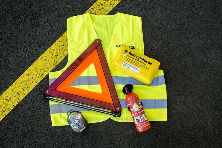 Mitführpflichten (c) OEAMTC