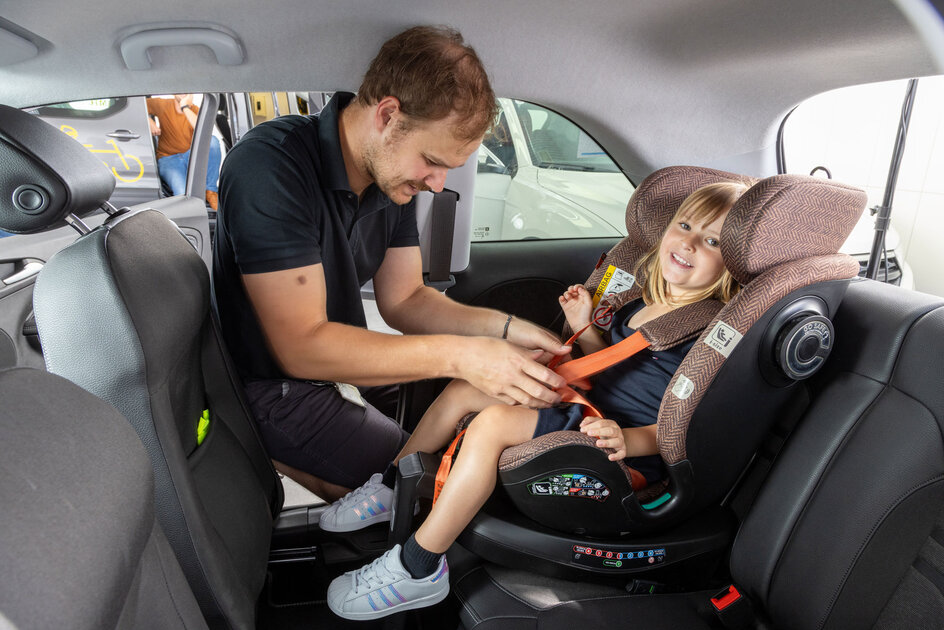 stokke crib bed Sleepi V3 White Forward Facing Britax Boulevard At only 26 inches AustraliaDay2026 Coil Length:100YD