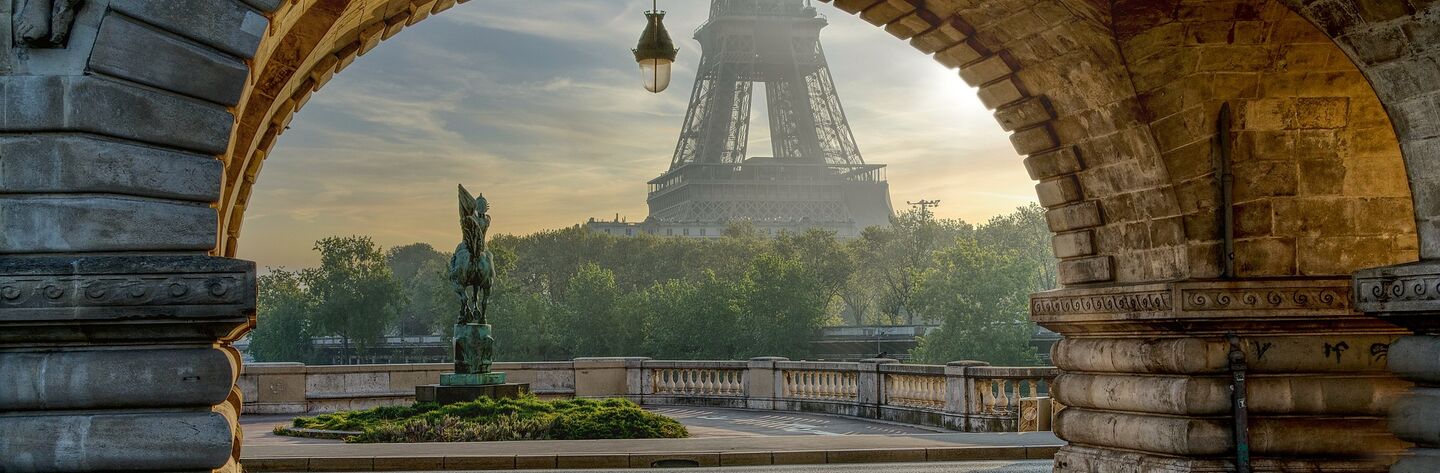 Paris Eiffelturm.jpg Pixabay