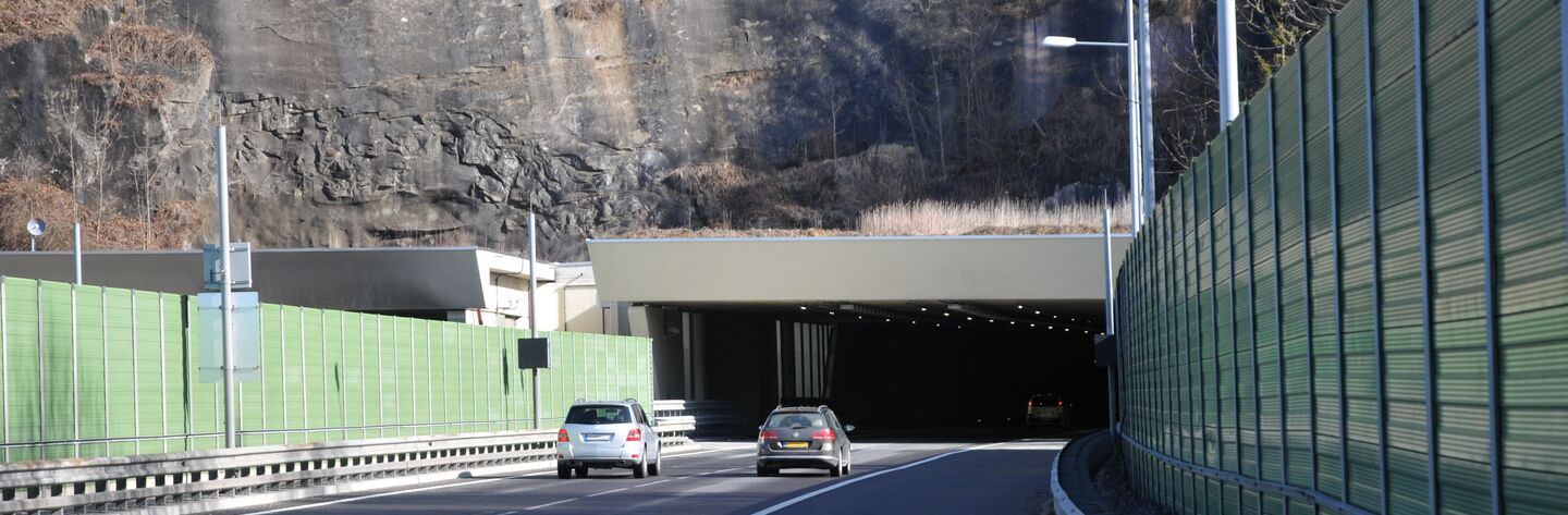Pfändertunnel Portal ÖAMTC