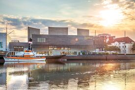 Blick auf das Deutsche Auswandererhaus in Bremerhaven