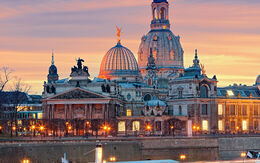 Sonnenuntergang über Dresden iStock.com / RudyBalasko