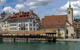 Panoramabild von Luzern iStock.com / Onfokus