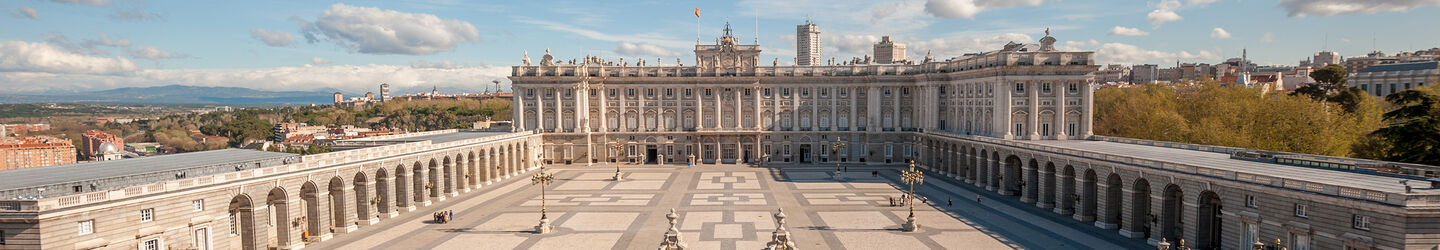 Der Palacio Real in Madrid iStock.com / javarman3