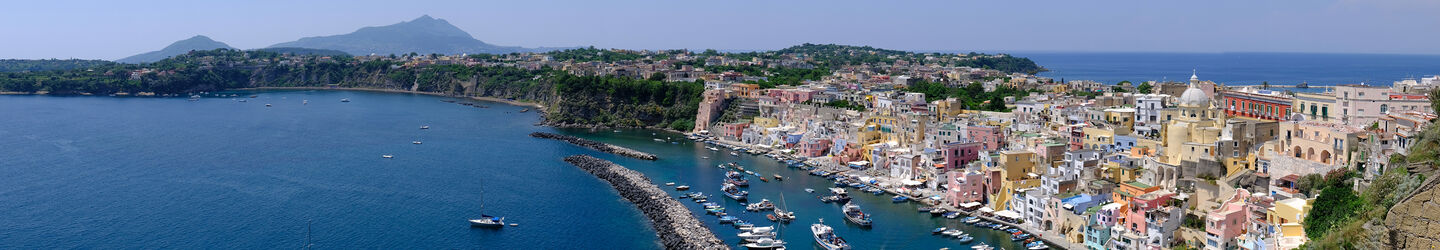 Die Insel Procida im Golf von Neapel iStock.com / TopPhotoImages