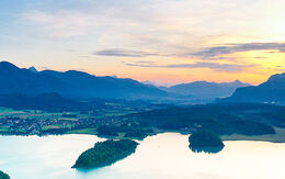 Blick auf Faaker See in Kärnten iStock.com / mdworschak